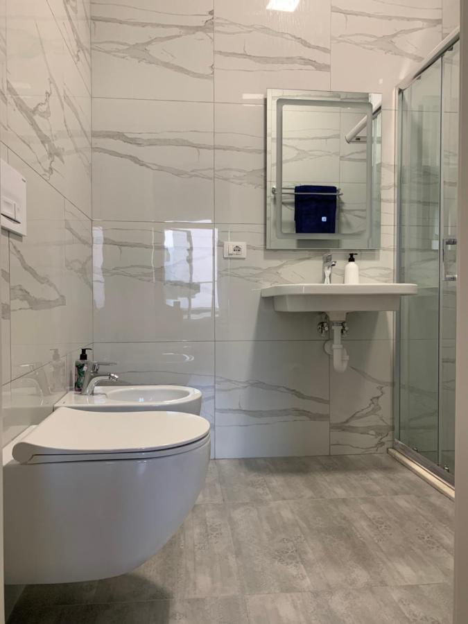 Apartament Lovely 1-bedroom In Wifi-netflix-ac Tirana